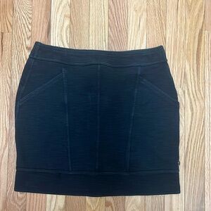 Eastern Mountain‎ Sports Black Pull on Skirt Medium